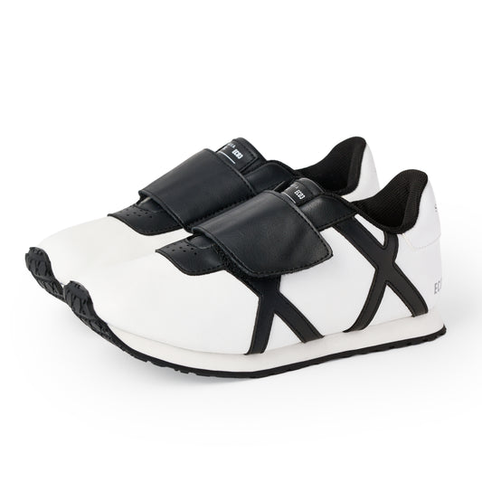 東武鉄道 スペーシア X キッズシューズ | 電車好きのお子様に人気の鉄道シューズ